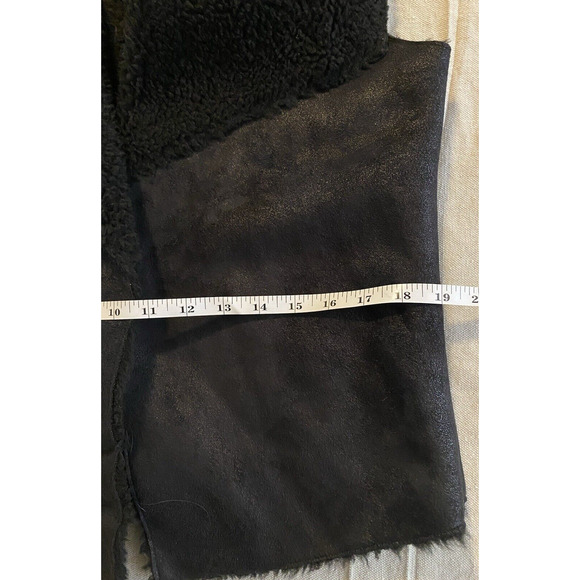 Canyon River Blues Vest Womens L / XL Black Faux Suede & Faux Fur Lined Vest - Picture 8 of 10
